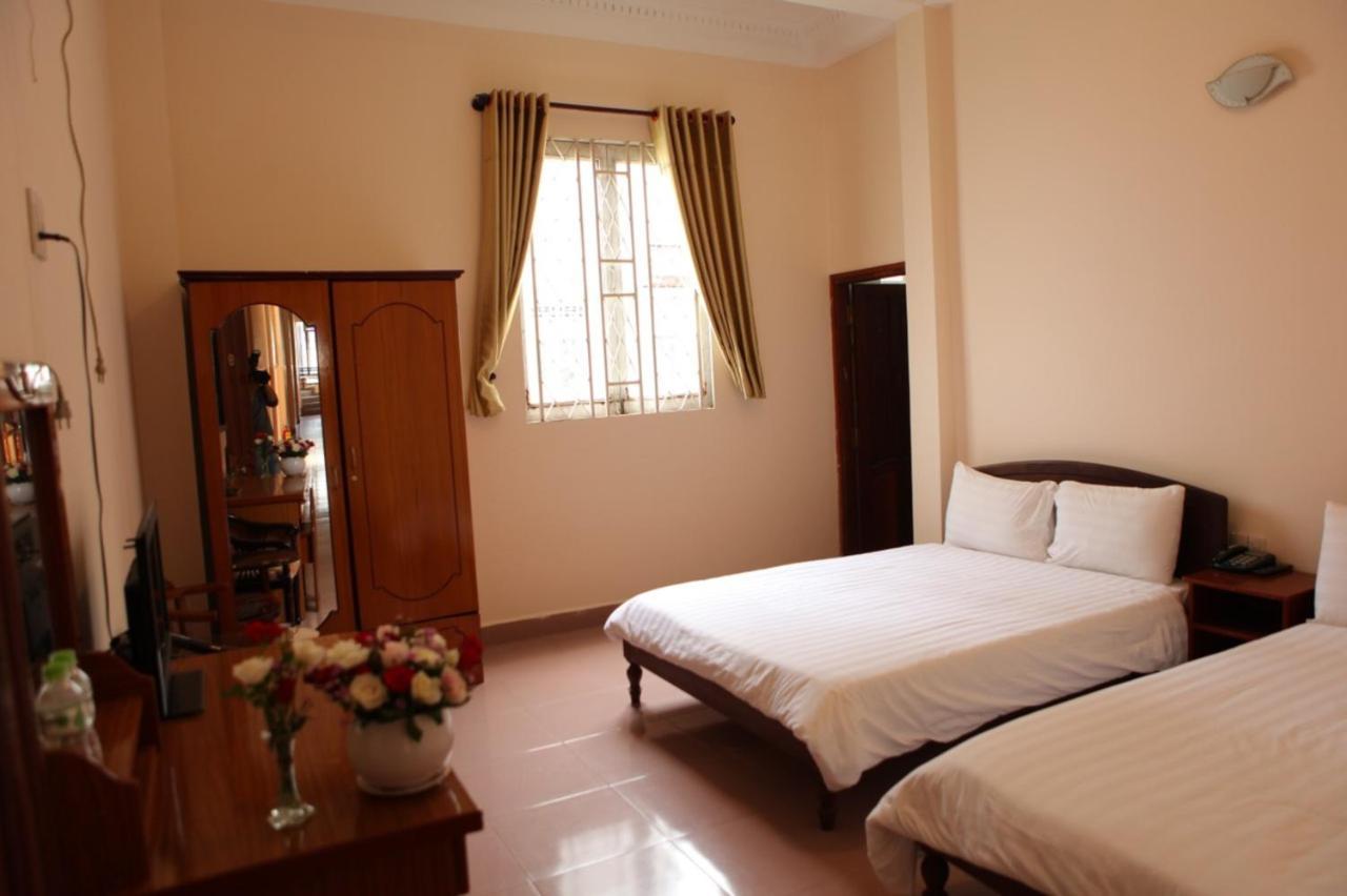 Quang Chien Hotel Da Lat Exterior photo
